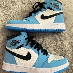 University blue Jordan ones No tags , new never worn before .